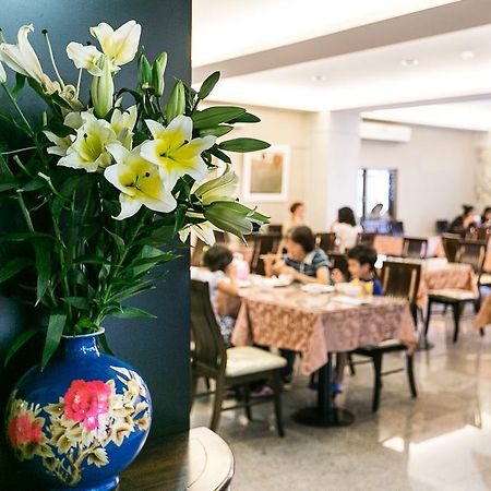 E Moon Hotel Тайчжун Екстер'єр фото